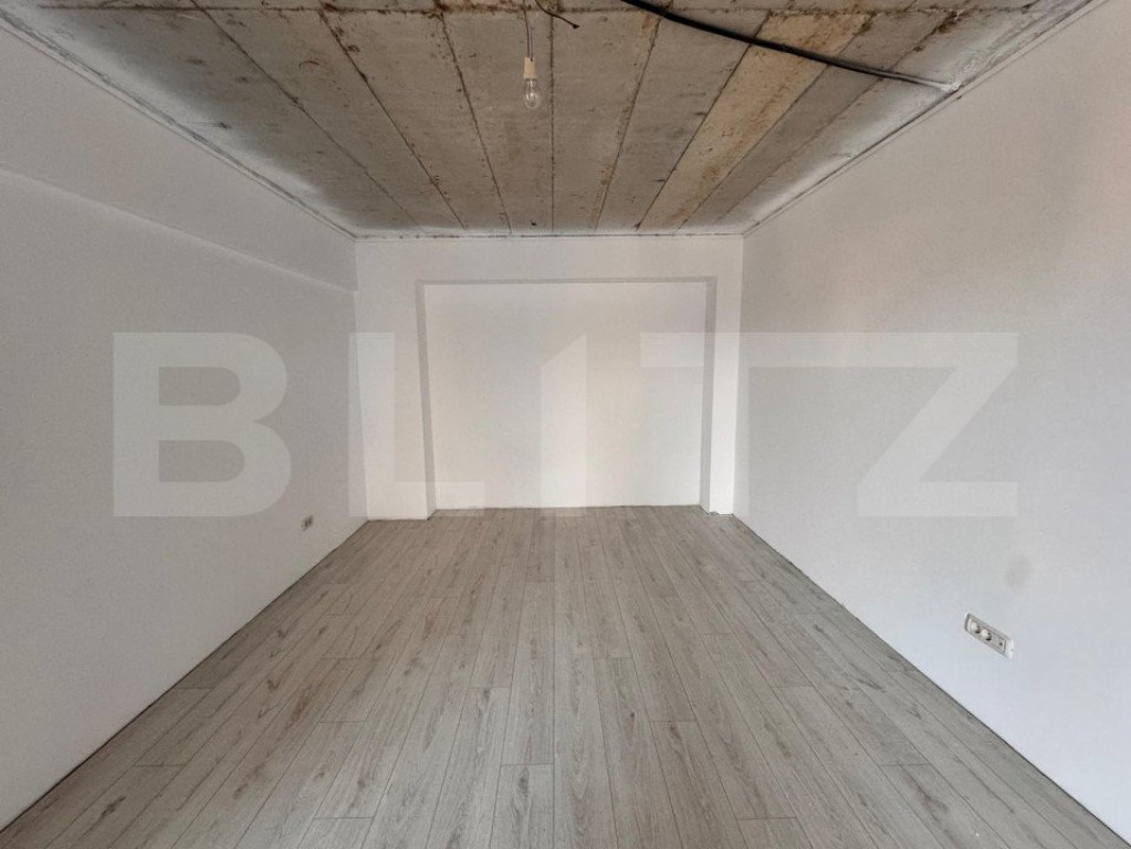 Apartament 2 camere, decomandat, 68 mp, 2 balcoane, zona Nic