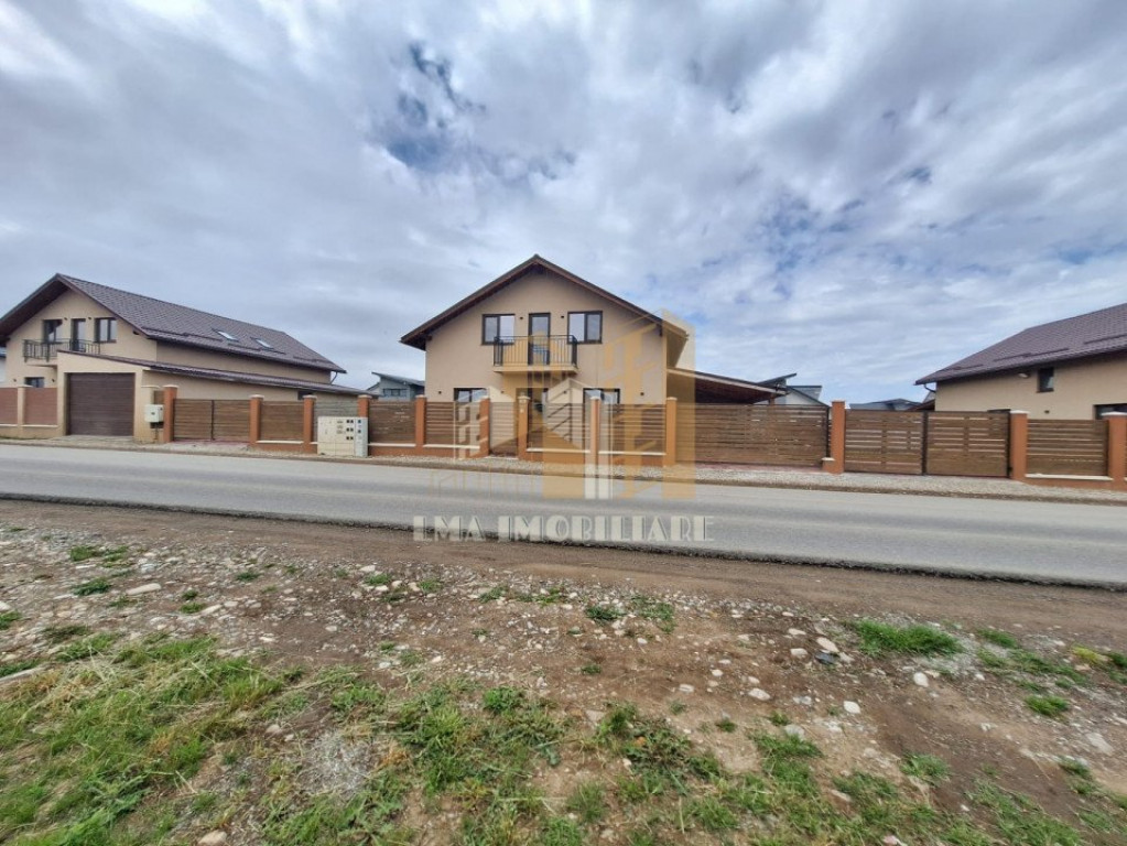 Casa 4 camere Tarlungeni/Brasov cartier- Izvor