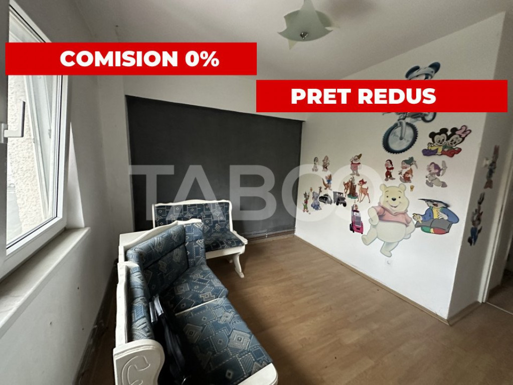 Apartament 2 camere decomandat balcon etaj 1 zona 1 Decembri