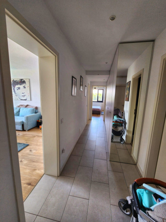 Apartament 3 camere Tractoru/Nicolae Labis