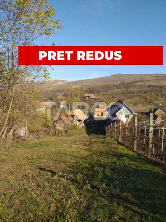 Teren intravilan 914 mp utilitati pe teren 2 fronturi sat Du