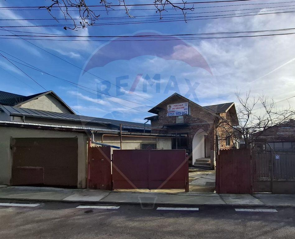 Casă BUCOV Sat PLEAȘA caramidă | posibilitate mansardare