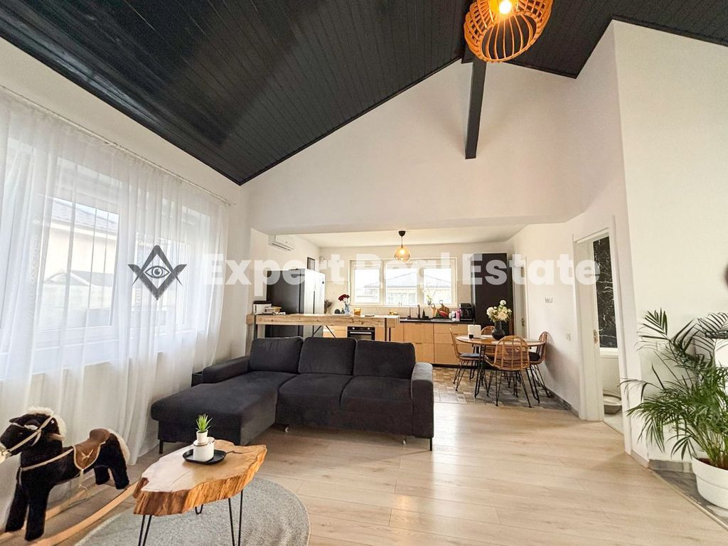 VILA MODERNA PE PARTER TUNARI ILFOV