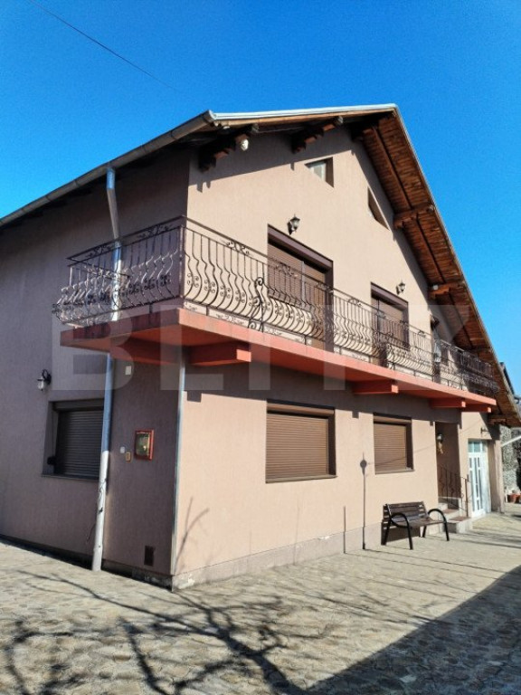 VILĂ DE LUX FIENI Comision 0% cumparator