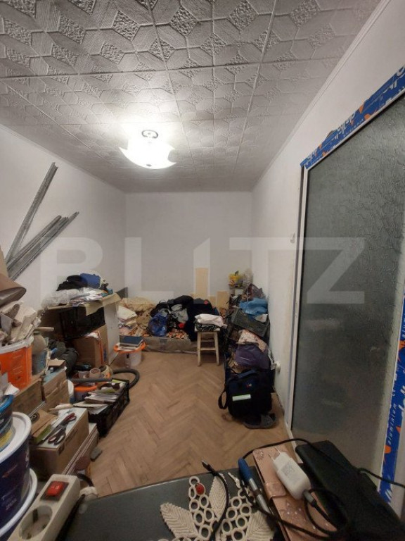 Apartament cu 2 camere, zona Vest,Parter