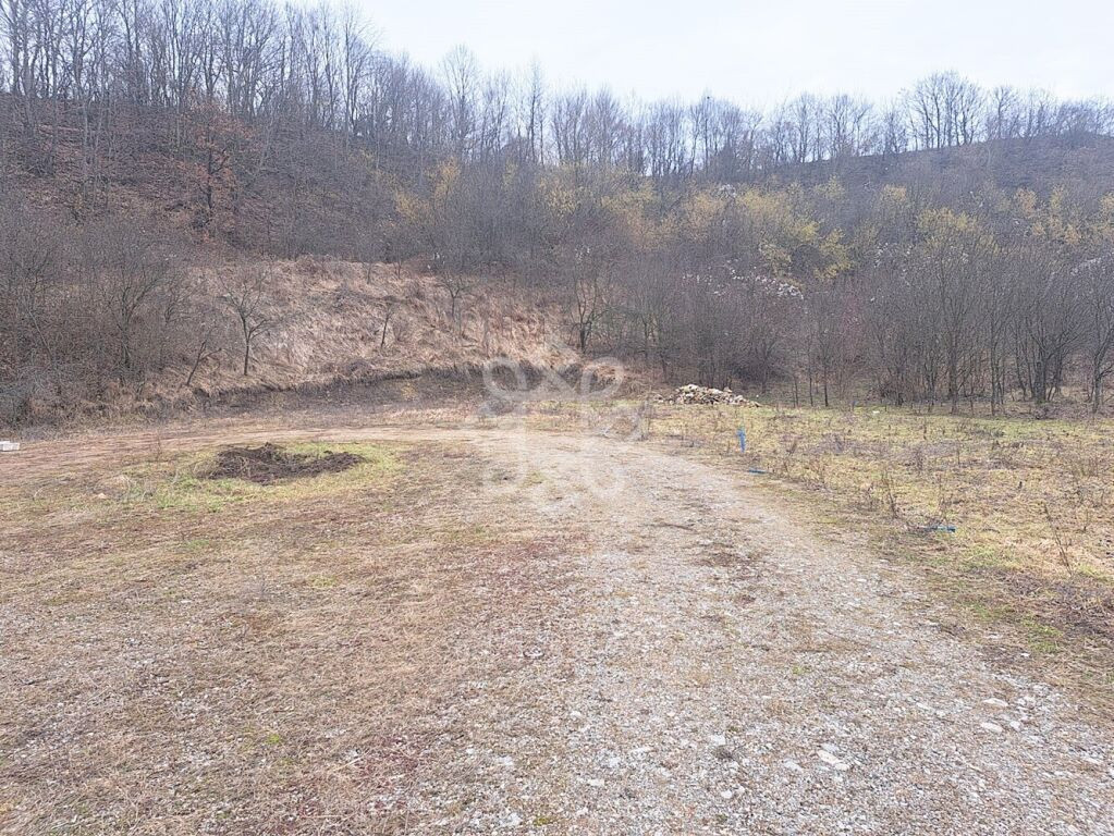 Teren intravilan 967 mp in Lugasu de jos