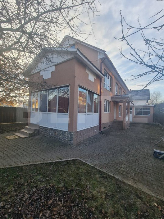 Casa individuala, 150mp, atelier, garaj, 645 mp de teren, zo