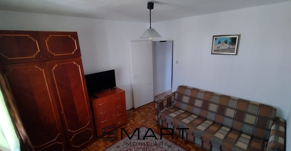 Apartament decomandat, 2 camere, mobilat și utilat – Zona