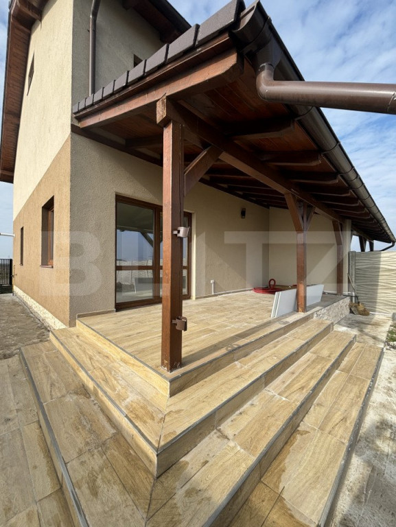 Duplex la cheie în Sacalz, finisaje premium