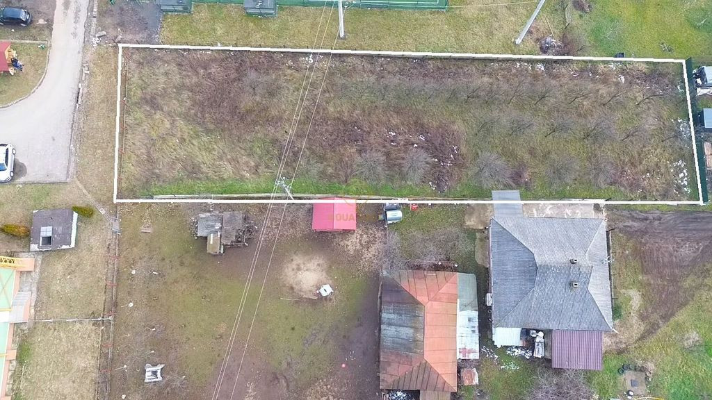 De vanzare Teren Intravilan Central in Cicarlau