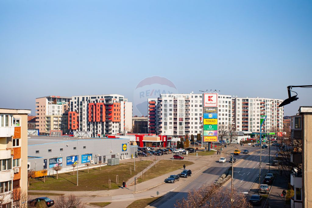 Apartament 2 camere de închiriat în zona Banu Mărăcine