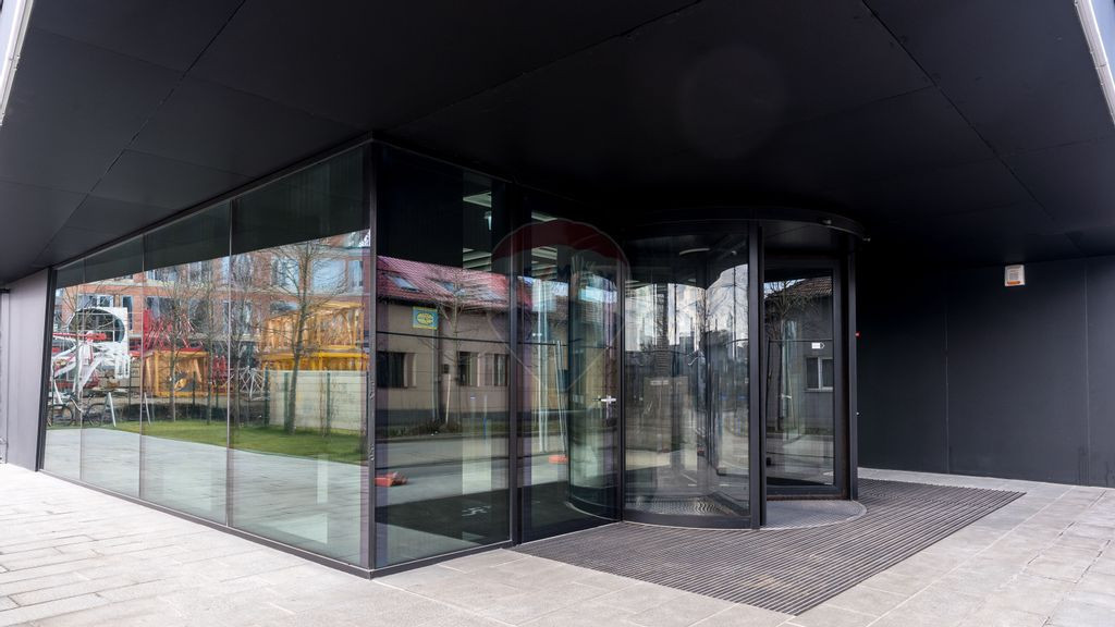 COMISION 0! Spatiu de birouri de 223 mp de inchiriat, zon...