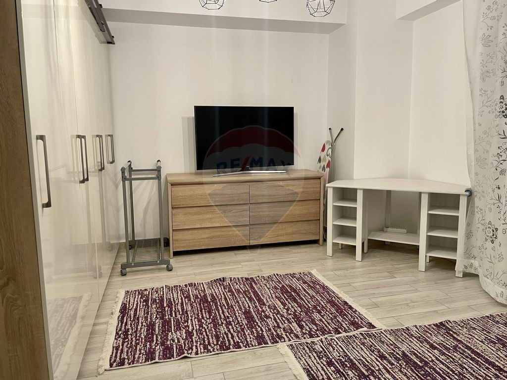 Garsoniera de inchiriat cu loc de parcare in subteran