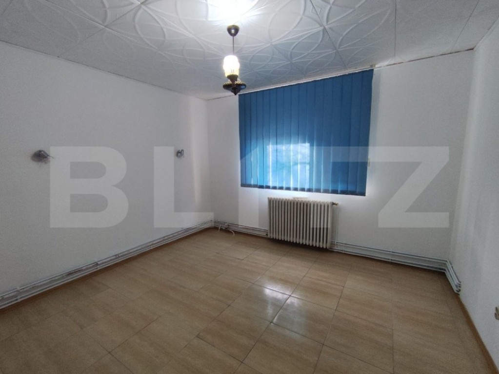 Apartament 2 camere, 44mp, zona Cugir