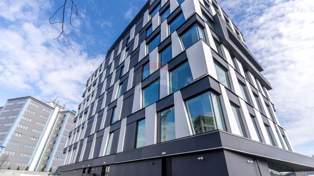 De închiriat spațiu de birouri premium, semicentral, co...