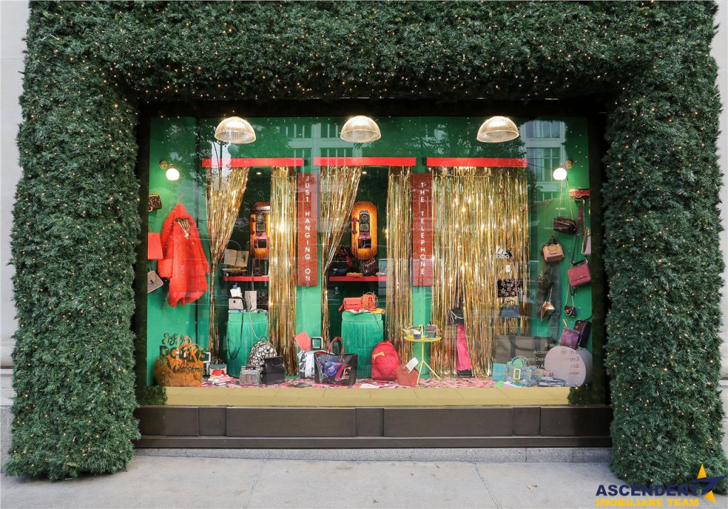 Spatiu Comercial, Central