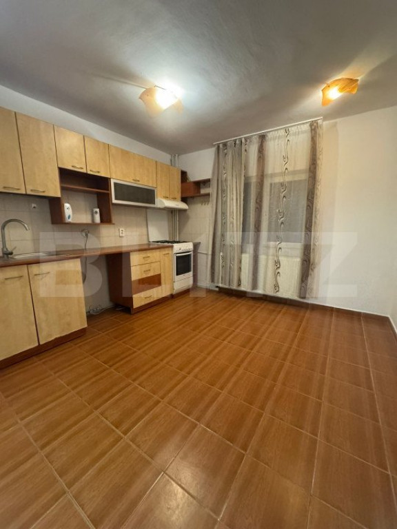 Apartament cu 3 camere, 75 mp, zona-Parc Sebastian