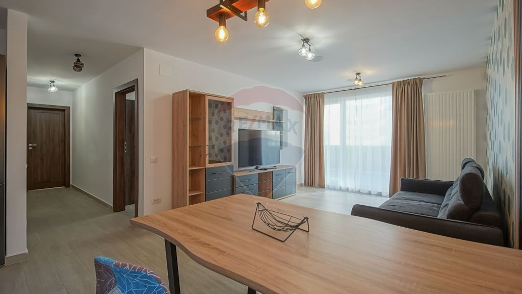 REZERVAT! Apartament cu 2 camere de închiriat la Urban P...