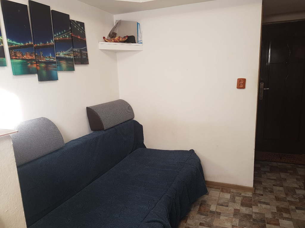 Garsoniera confort 3, etaj 1, renovata, libera, Stadionului