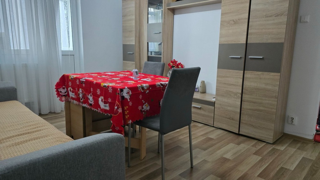 Apartament 2 camere in Deva, zona Astoria, et 2