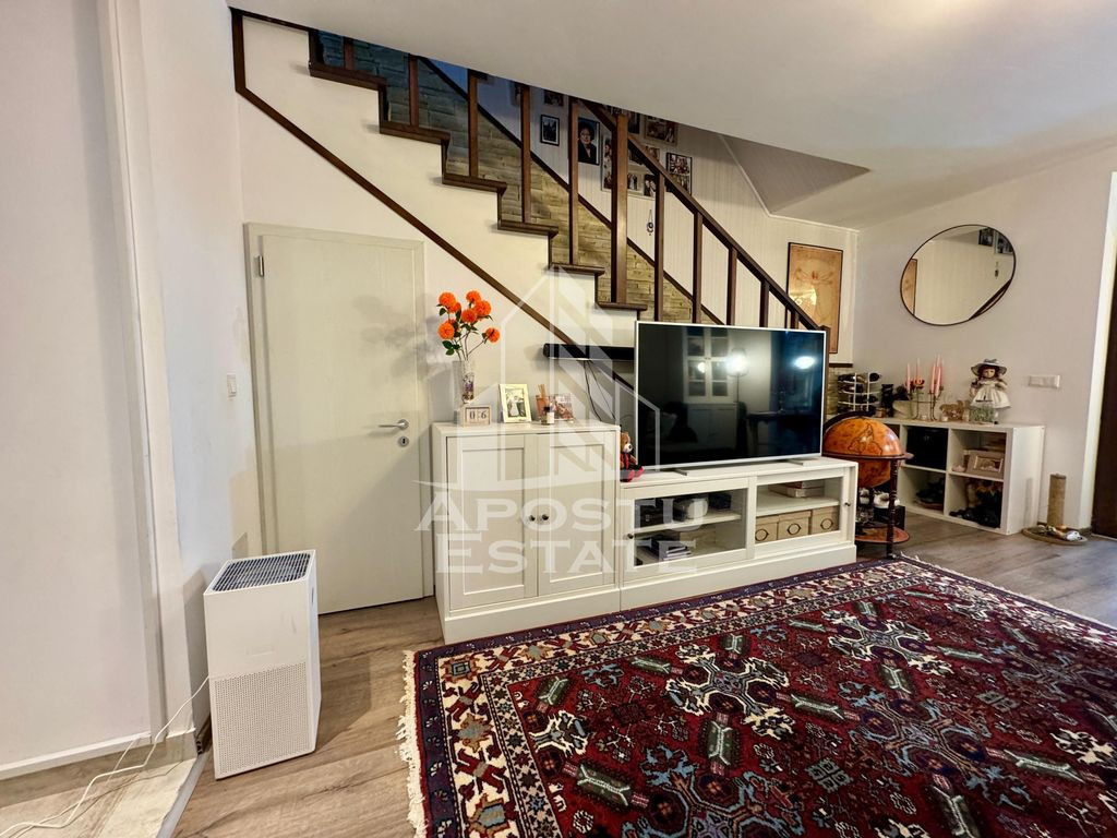 Casa insiruita cu 4 camere, langa padure, Dumbravita