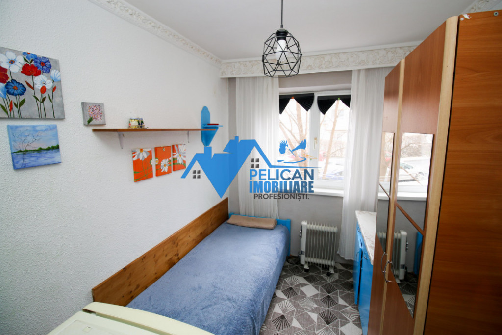 Alunisului, Garsoniera 11mp, Etaj 1