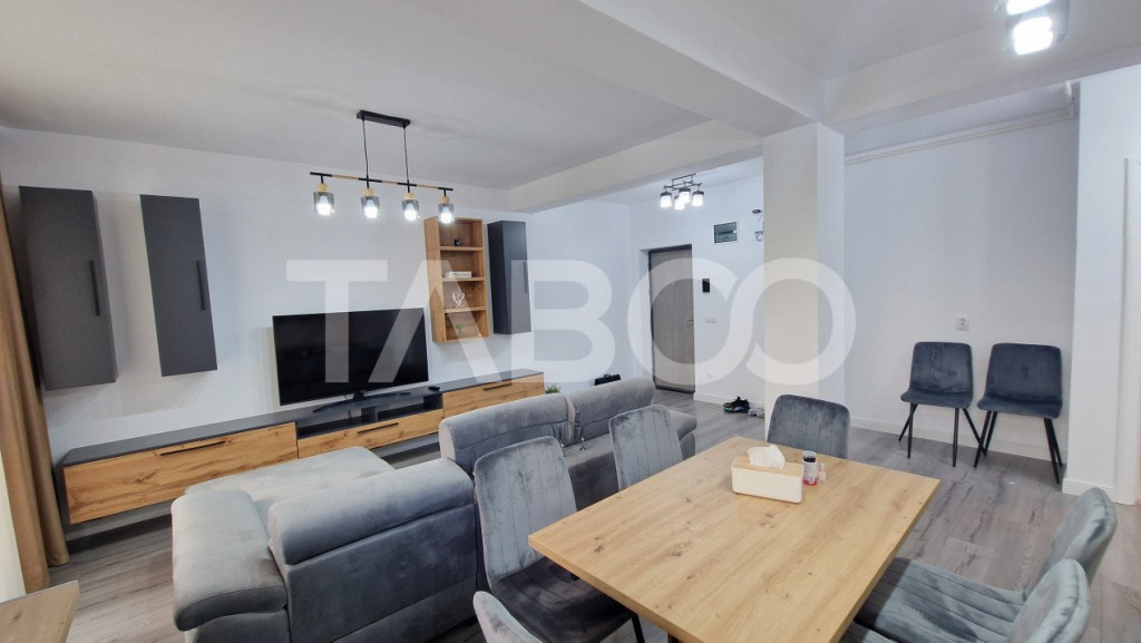 Apartament de închiriat 3 camere 2 bai gradina 60 mp Mall S