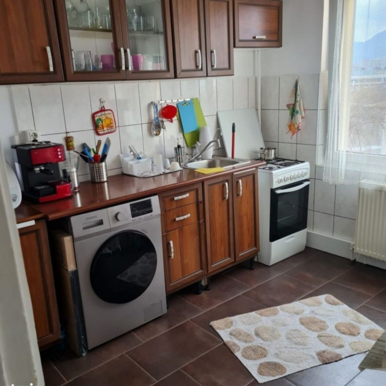 Garsoniera zona UZINA II