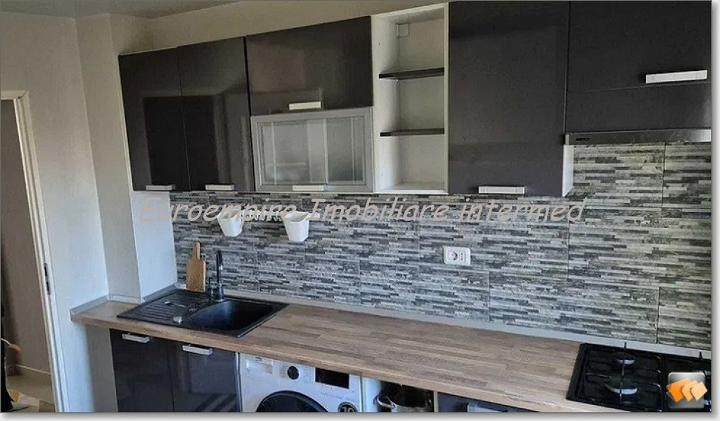Apartament 3 camere decomandate zona Icil