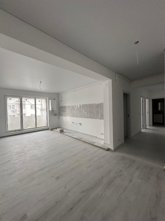 Apartament 3 camere – Zona Metalurgiei, Sector 4