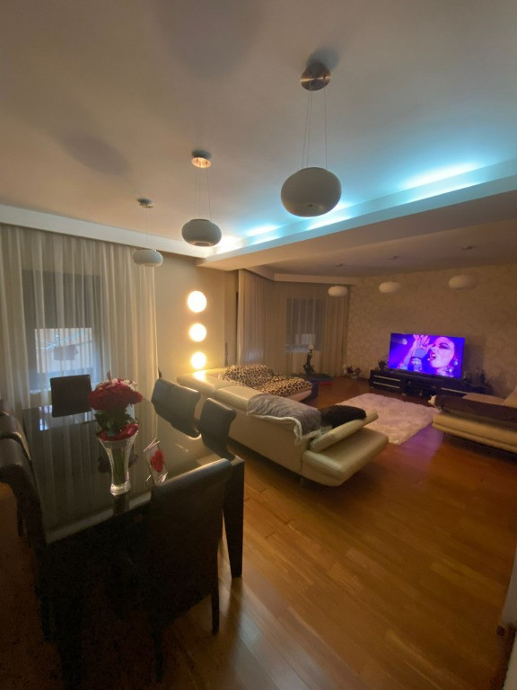 Casă individuală - Mobilata si Utilata -TEREN 250 mp