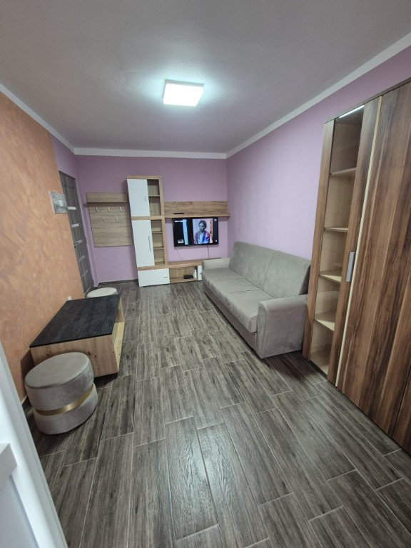 Garsoniera confort zona Vlaicu- Lebada