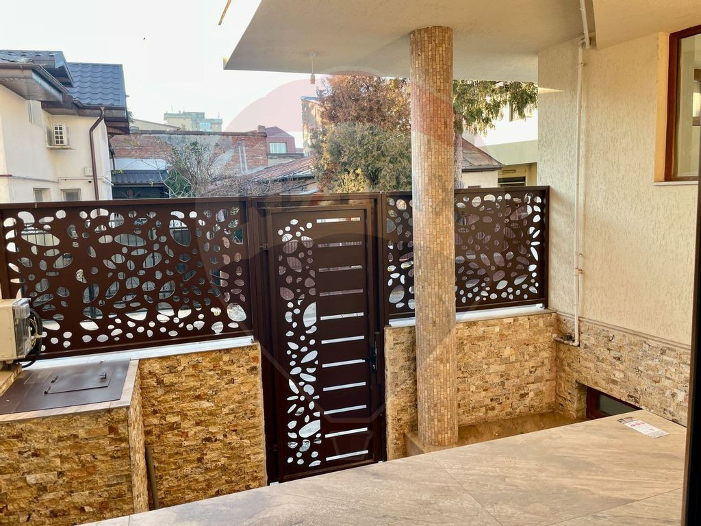 Casă / Vilă de închiriat pretabila pt Spatiu birou sau...