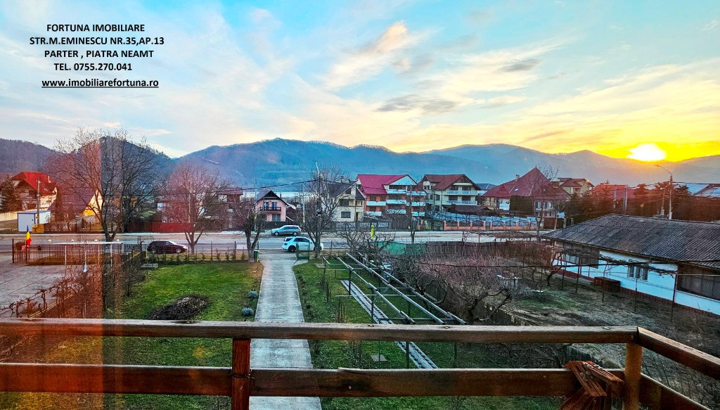 Vla S+P+E+M, anexa si teren, zona rezidentiala la 2 minute de oras