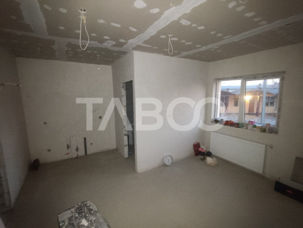 Garsoniera finisata la cheie 1 camera 1 baie 20 mpu Maieri A