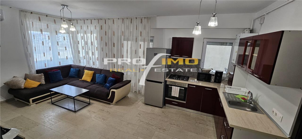Mamaia Nord - Apartament 3 camere la cc.50m.de Plaja