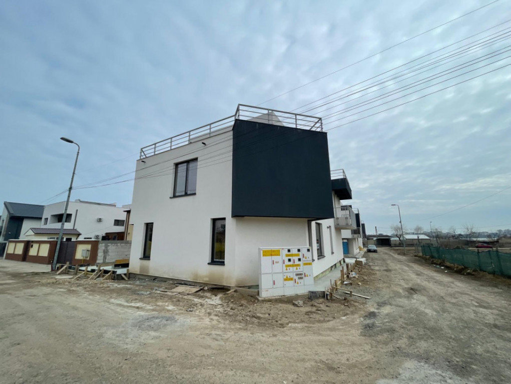 Casa situata in zona Trocadero, Constanta