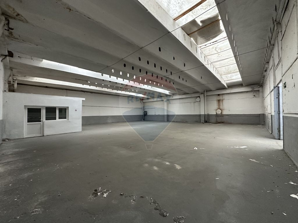 Hala de inchiriat, zona LVG acces din E85