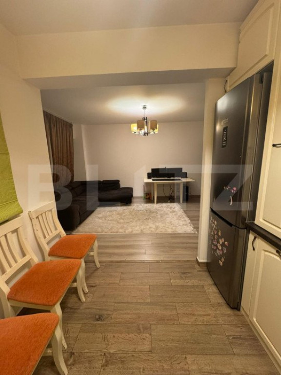 Apartament 2 camere, 61 mp utili, etaj intermediar, zona Zam
