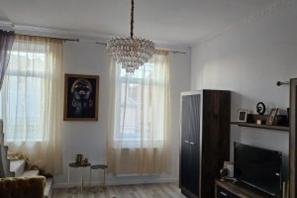 Oportunitate!!! Casa nemteasca, zona Centrala, Radauti