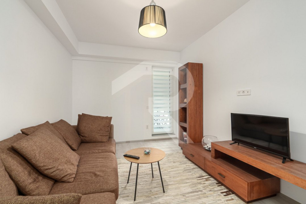 Garsoniera decomandată cu loc de parcare Str Oașului, etaj