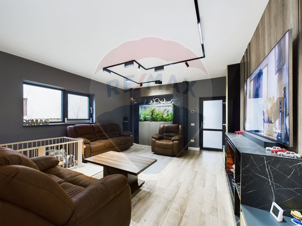 Casa spatioasa cu 5 camere si curte amenajata – Chitila