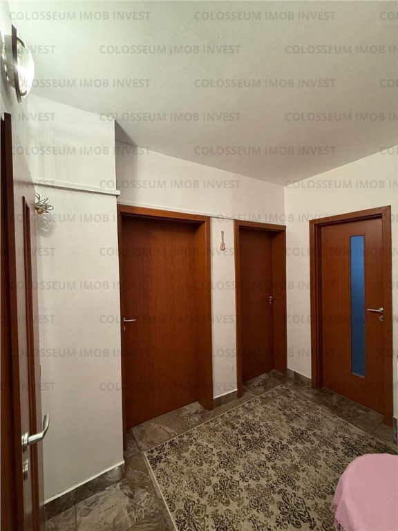 Apartament 3 camere,2 bai,2 balcoane-zona Uzina 2.