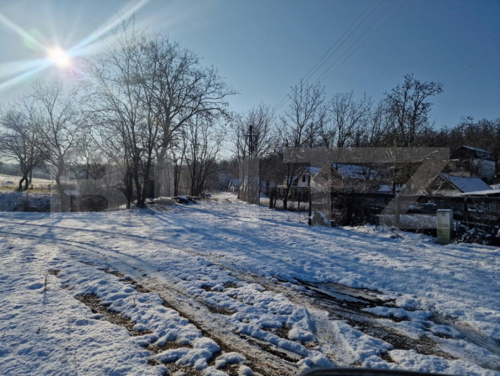 Teren intravilan 1250 mp, zona Aquastar