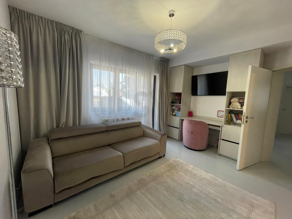 Floreasca I 3 camere I Mobilat