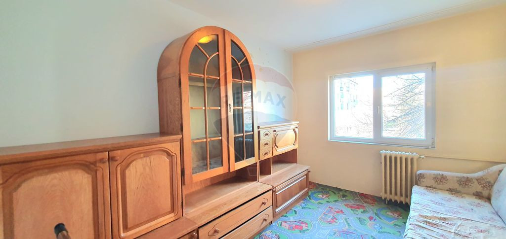 Apartament 5 camere în Micălaca – spațios, luminos, ...