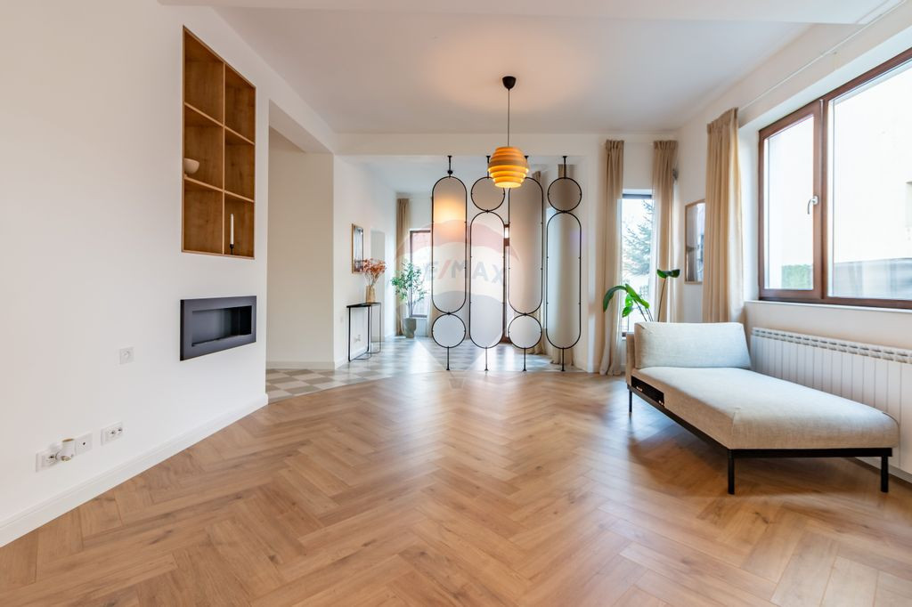 Casă individuala în Aviatiei, adiacent Bulevardul Aerog...