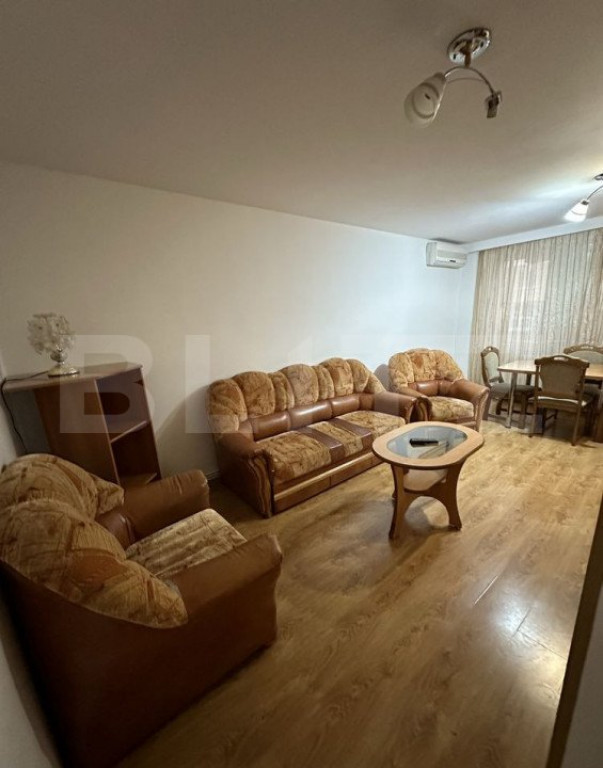 Apartament 4 camere, parter, centrală termică, AC, zona Cr