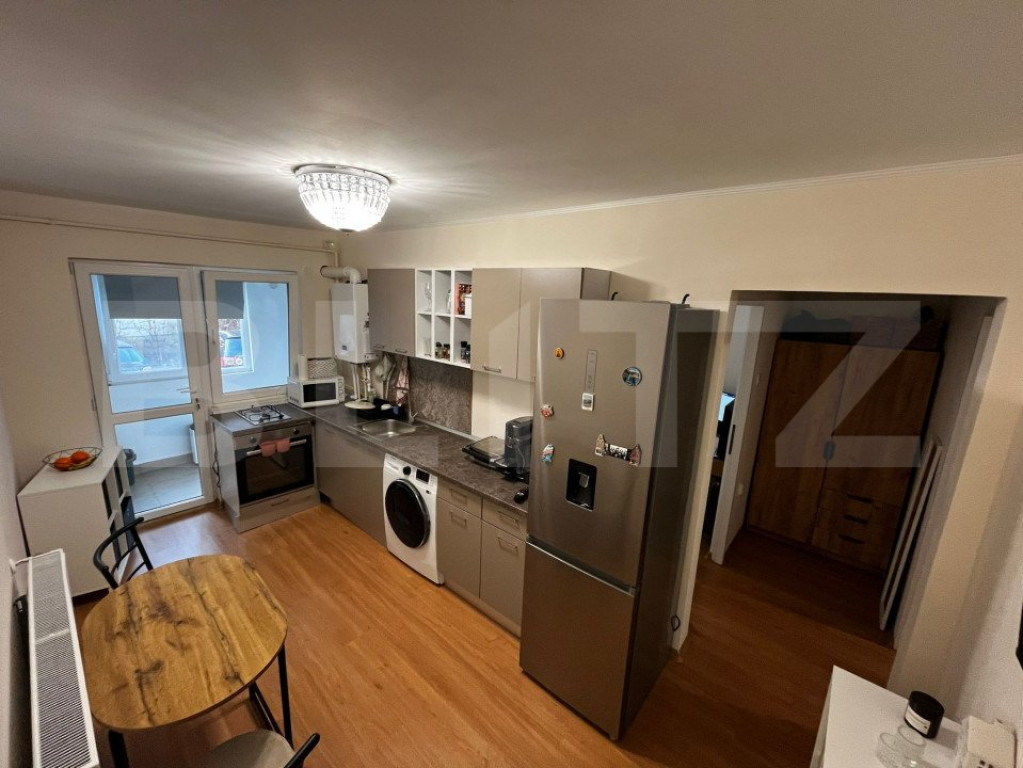 Apartament de 2 camere, 45 mp, semidecomandat, zona Ciurchi