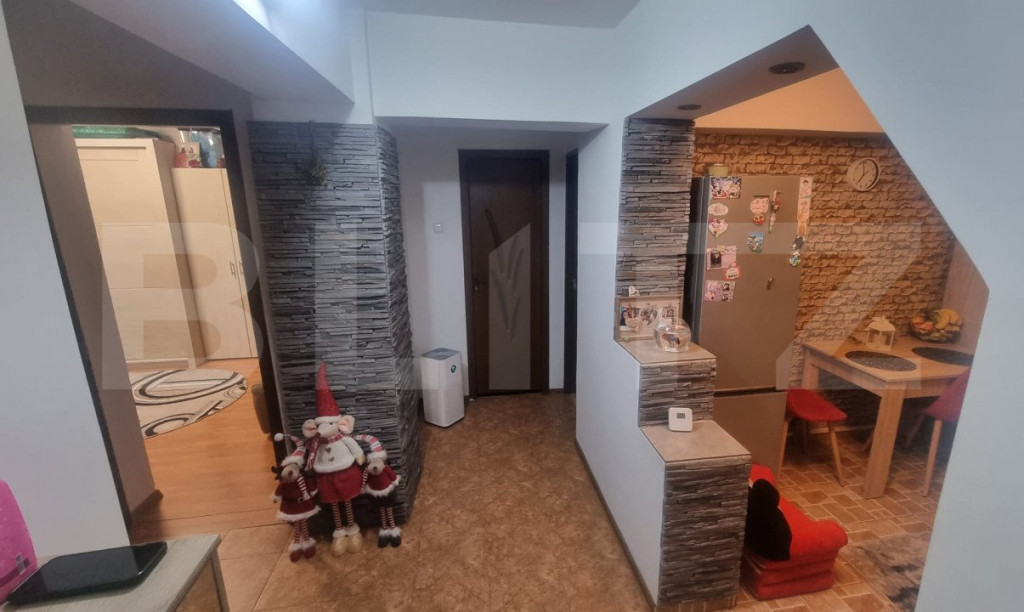 Apartament 3 camere, decomandat, 54 mp utili - Zona Brestei